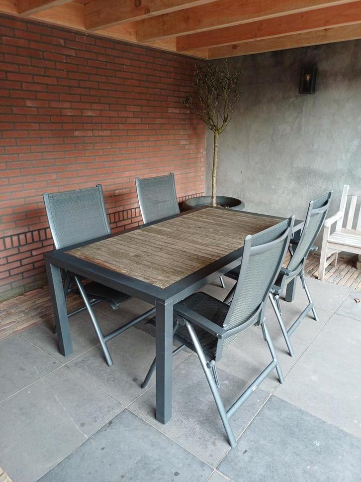 Bellagio tuinset met 4 klapstoelen, Tuin en Terras, Tuinsets en Loungesets, Gebruikt, Tuinset, Aluminium, 4 zitplaatsen, Eettafel