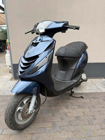 ⭐️Piaggio zip 2t 50cc Brom 8874 kilometer⭐️ beschikbaar voor biedingen