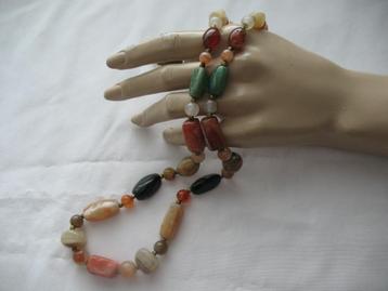 Ketting van Verschillende Stenen ( nr 2 ) Vintage beschikbaar voor biedingen