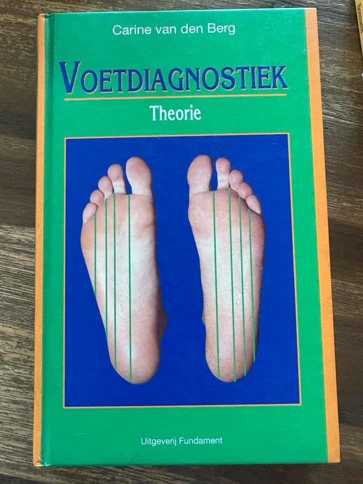 Voetdiagnostiek & Voetreflexmassage - 4 Boeken, Boeken, Esoterie en Spiritualiteit, Zo goed als nieuw, Achtergrond en Informatie