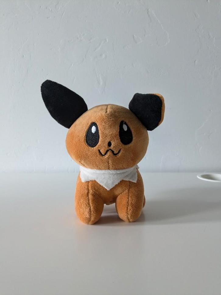 Zittende Eevee Pokémon knuffel, Kinderen en Baby's, Speelgoed | Knuffels en Pluche, Nieuw, Overige typen, Ophalen of Verzenden
