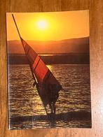 Surfplank bij Zonsondergang, Watersport en Boten, Windsurfen, Ophalen of Verzenden