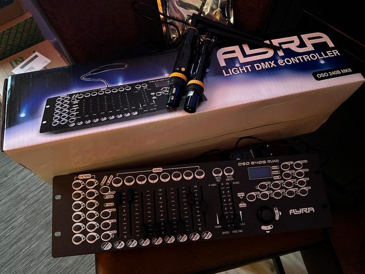 Ayra DMX controllers OSO 240B MK2 en Oso Maestro + wrls DMX, Muziek en Instrumenten, Mengpanelen, Nieuw, Ophalen of Verzenden