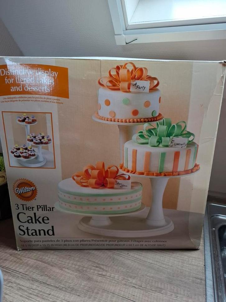 Taartenstandaard voor 3 taarten - ZGAN, Huis en Inrichting, Keuken | Keukenbenodigdheden, Zo goed als nieuw, Ophalen of Verzenden