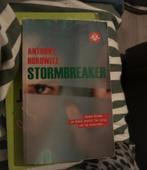 Boek|stormbreaker Anthony Horowitz, Gelezen, Ophalen of Verzenden