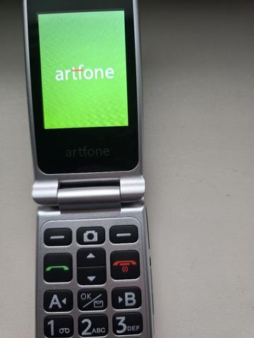 Artfone (senioren) mobiel beschikbaar voor biedingen