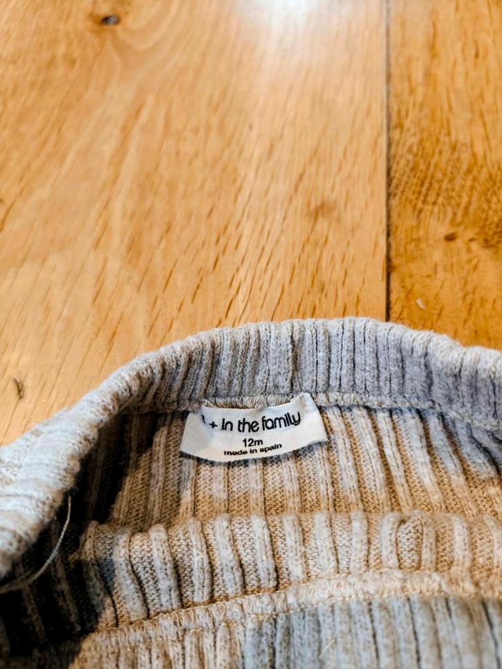 Stone kleurige 1+ in the family rib legging maat 86, Kinderen en Baby's, Babykleding | Maat 86, Gebruikt, Jongetje of Meisje, Broekje