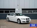 BMW 3-serie Touring 330i E91 AUT l HK audio l Pano l 2e eign, Auto's, BMW, Achterwielaandrijving, Gebruikt, Leder, 3-Serie