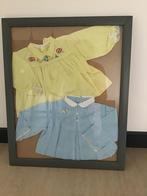 Lijst met oude baby jurkjes 1954 ingelijst, Minder dan 50 cm, Gebruikt, 50 tot 75 cm, Ophalen of Verzenden