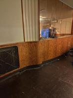 Fraaie lambrisering, Ophalen