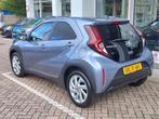 Toyota Aygo X 1.0 VVT-i MT FIRST Stoelverwarming | Adaptive, Auto's, 12 maanden, Stof, Gebruikt, 920 kg