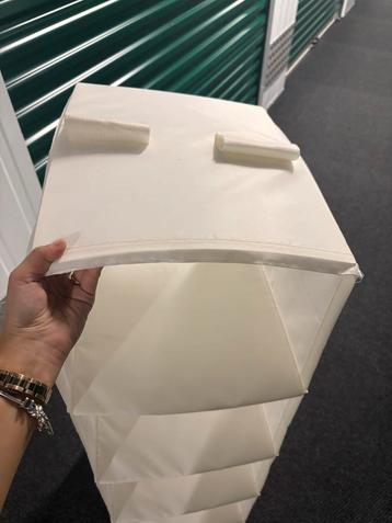 Ikea Skubb Opberger met Vakken beschikbaar voor biedingen