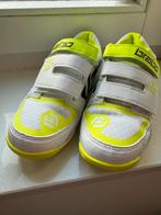 Brabo hockeyschoenen maat 33 - nette staat, Sport en Fitness, Hockey, Ophalen, Zo goed als nieuw, Schoenen