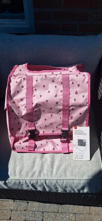 Nieuwe roze dubbele fietstas beschikbaar voor biedingen
