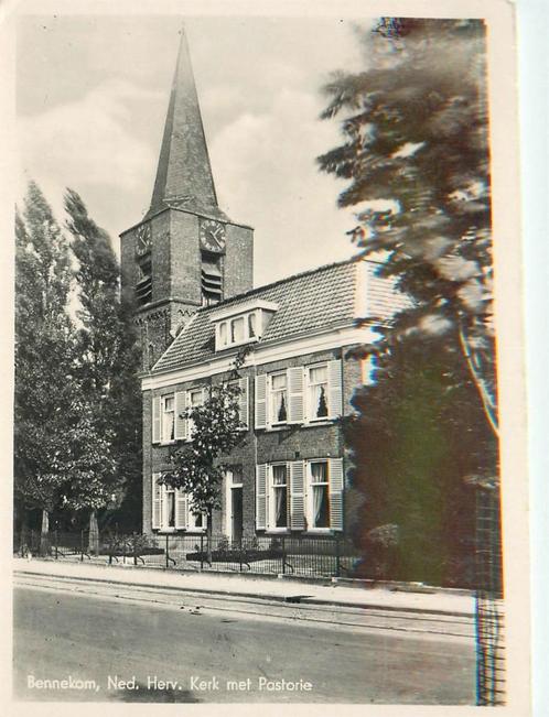 (387-205-039) Bennekom Kerk met Pastorie, Verzamelen, Ansichtkaarten | Nederland, Gelderland, Verzenden