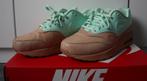 Nike Air Max 1 VT QS arctic green vachetta (W) - Maat 38,5, Ophalen of Verzenden, Sneakers of Gympen, Zo goed als nieuw, Groen