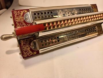 4 voudige mondharmonica van  M.Hohner beschikbaar voor biedingen