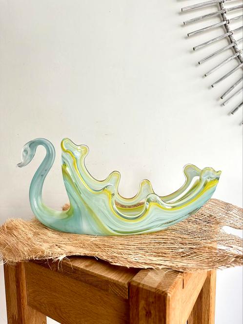 Unieke handgemaakte glazen zwaanschaal in Murano-stijl, Antiek en Kunst, Antiek | Schalen, Ophalen of Verzenden