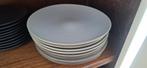 Gratis diner- en ontbijtborden - Buggenum, Huis en Inrichting, Keuken | Servies, Ophalen, Gebruikt, Bord(en), Effen