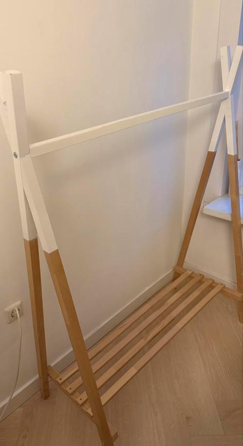Childhome Tipi Kledingrek wit/hout, Kinderen en Baby's, Kinderkamer | Inrichting en Decoratie, Zo goed als nieuw, Overige typen