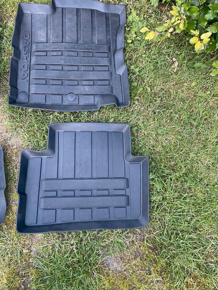 Rubberen Mattenset Nissan Qashqai, Auto diversen, Automatten, Nieuw, Ophalen
