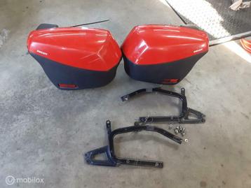 Kofferset origineel koffers beugels ST2 ST3 ST4 ST 2 3 4 beschikbaar voor biedingen