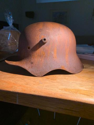 WW1 helm beschikbaar voor biedingen