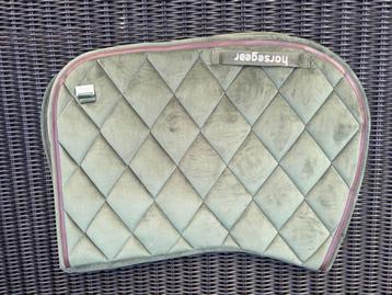 Pony dekje horsegear beschikbaar voor biedingen