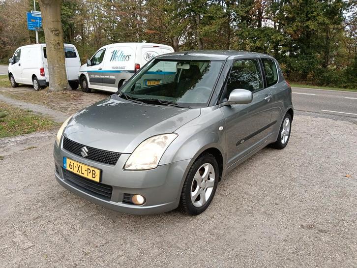 Suzuki Swift 1.5 3D 2007 Grijs, Auto's, Suzuki, Bedrijf, Swift, Benzine, D, Hatchback, Handgeschakeld, Origineel Nederlands, Zilver of Grijs