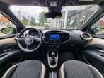 Toyota Aygo X 1.0 VVT-i | Bi-Tone | 2024 | Carplay | Camera, Stof, Gebruikt, Zwart, 4 stoelen