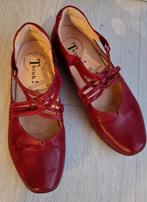 Think! bandschoen, rood, maat 40.5 ZGAN, Kleding | Dames, Schoenen met lage hakken, Think!, Ophalen of Verzenden, Zo goed als nieuw