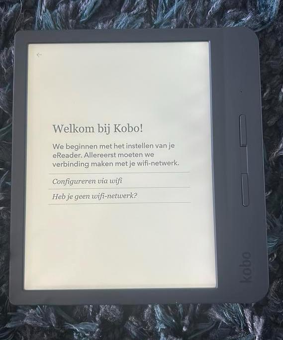 Kobo Libra h2o zwart (zo goed als nieuw), Computers en Software, E-readers, Zo goed als nieuw, 7 inch, 8 GB, Touchscreen, Waterbestendig