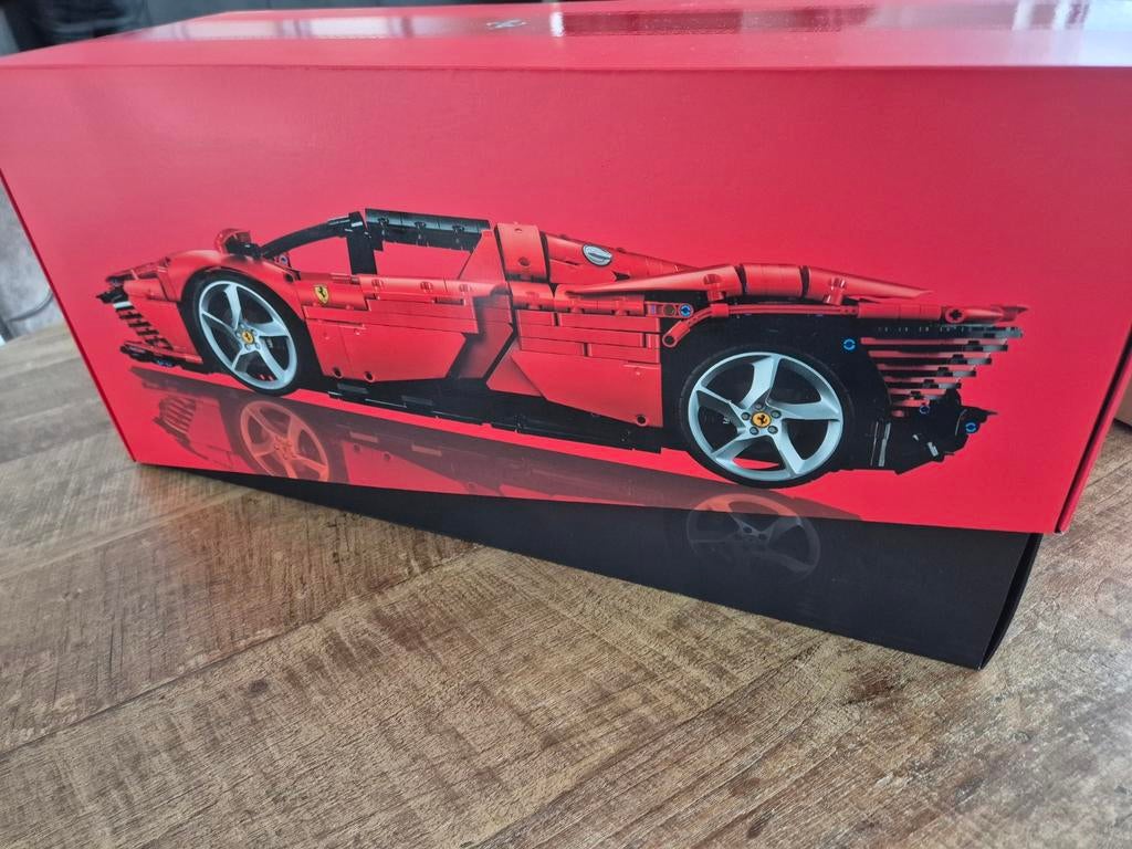 LEGO Technic Ferrari 42143, Kinderen en Baby's, Speelgoed | Duplo en Lego, Nieuw, Lego, Complete set, Ophalen of Verzenden