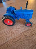 Fordson Super Major trekker metaal, Overige merken, Ophalen of Verzenden, Zo goed als nieuw, Groter dan 1:32
