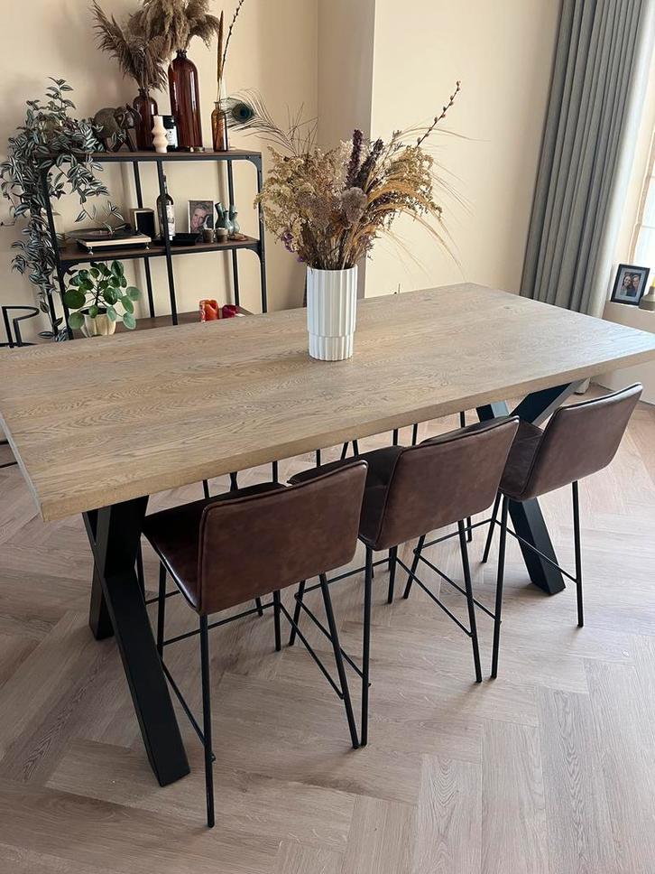 Lichte tafel met metalen kruispoten - 80x200cm, Huis en Inrichting, Tafels | Eettafels, Zo goed als nieuw, 50 tot 100 cm, 150 tot 200 cm