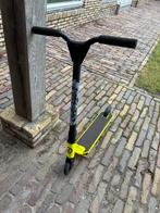 Step decathlon met helm, Fietsen en Brommers, Steps, Ophalen, Zo goed als nieuw, Gewone step