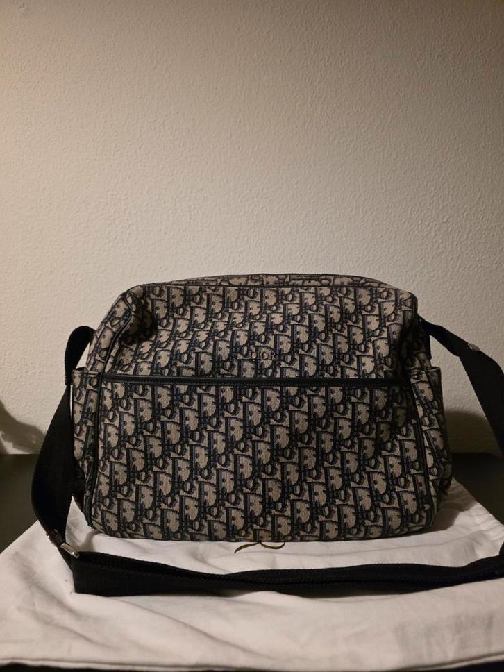 Orginele Dior Luiertas, Kinderen en Baby's, Luiertassen, Zo goed als nieuw, Schoudertas, Ophalen