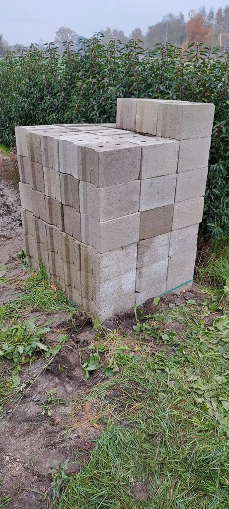 Snelbouw metselblokken, Doe-het-zelf en Verbouw, Metselstenen, Beton, Ophalen