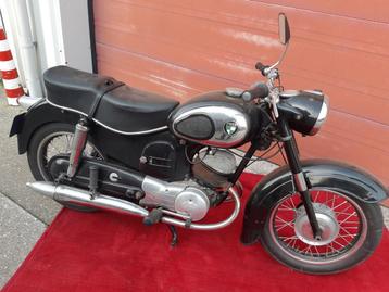 TE RUIL......TE KOOP.....PUCH 1957 NU 3.000 EURO  beschikbaar voor biedingen