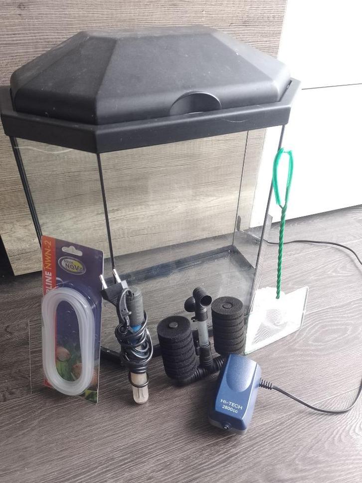 Complete aquarium, all equipment included and working, Dieren en Toebehoren, Vissen | Aquaria en Toebehoren, Gebruikt, Leeg aquarium
