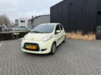 Citroën C1 1.0 5-DRS 2009 Wit Airco Elekt.Ramen Dealer Onder, Auto's, Voorwielaandrijving, Metallic lak, 4 stoelen, C1