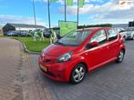 Toyota Aygo 1.0-12V Sport / Nieuwe koppeling / APK juli 2026, Voorwielaandrijving, Gebruikt, Elektrische ramen, 4 stoelen