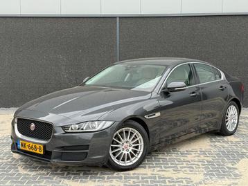 Jaguar XE 2.0 D Portfolio Xenon Leder Navi beschikbaar voor biedingen