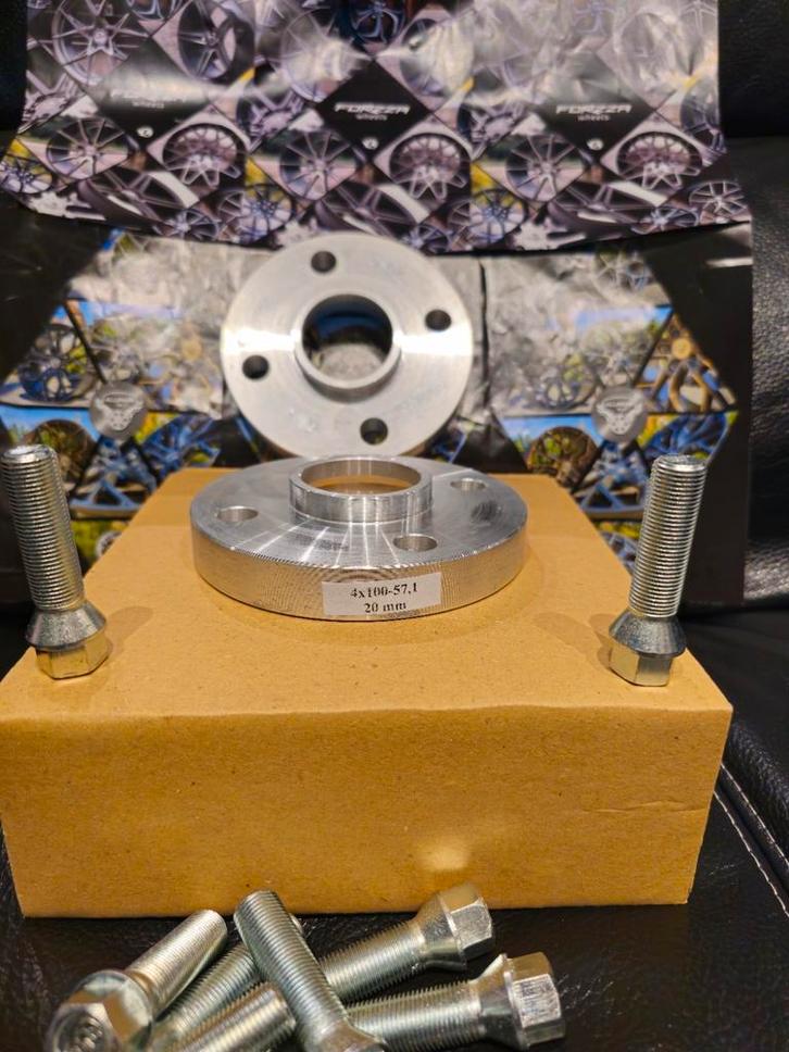 Spoorverbreders vw Golf 1,2,3,4 4x100 57,1 20mm, Auto-onderdelen, Remmen en Aandrijving, Fiat, Opel, Peugeot, Ophalen of Verzenden