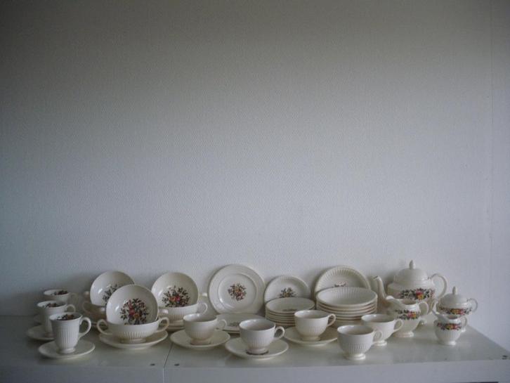 Wedgwood Conway servies, Huis en Inrichting, Keuken | Servies, Zo goed als nieuw, Wedgwood, Porselein, Ophalen of Verzenden
