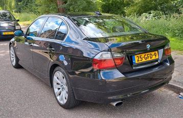 BMW 3-Serie 2.0 I 318 2008 Zwart, APK juni 2026 beschikbaar voor biedingen