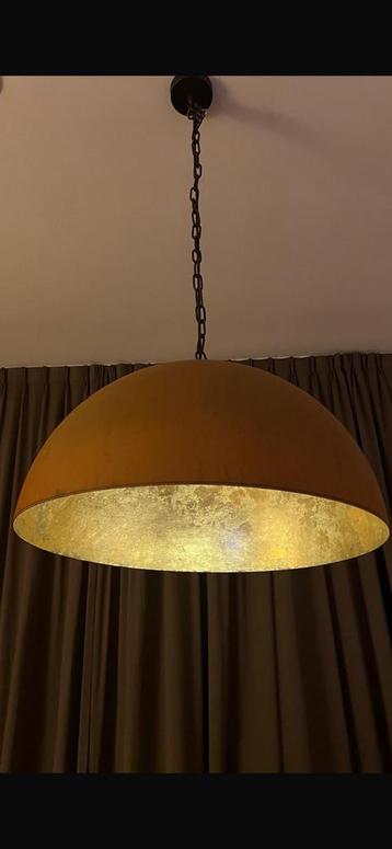 Bruin gouden industriele lamp beschikbaar voor biedingen
