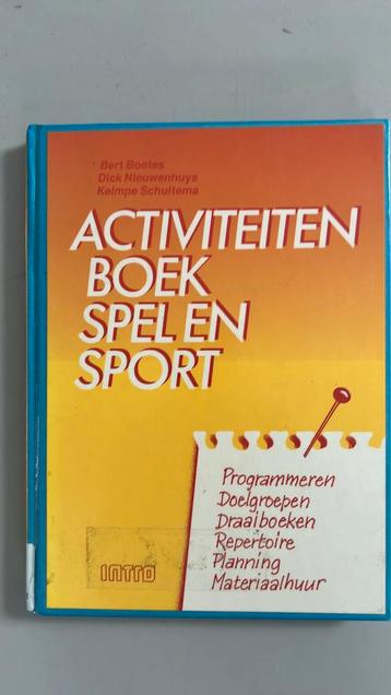K. Schuitema - Activiteitenboek spel en sport beschikbaar voor biedingen
