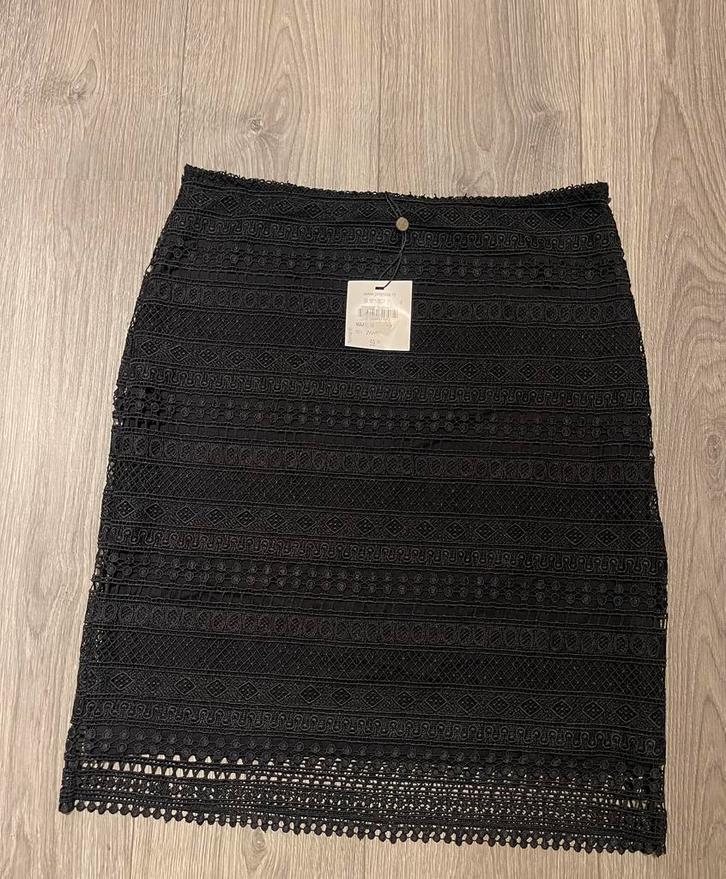 Promiss zwart “ brocant  “ kerst rokje  maat M nieuw, Kleding | Dames, Rokken, Zo goed als nieuw, Maat 38/40 (M), Zwart, Knielengte