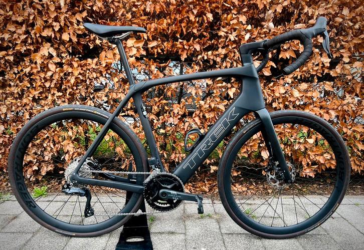Electrische Trek Domane+ SLR PRO Gen4 Di2 12s van €8500 nu, Fietsen en Brommers, Fietsen | Racefietsen, Zo goed als nieuw, Heren